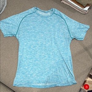 Lululemon Athletica Blue Short Sleeve Tee